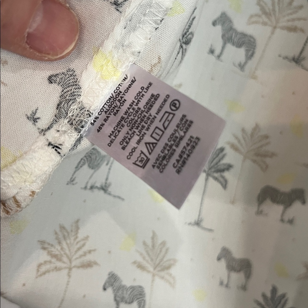 LOFT Zebra and Palm Print Blouse Size Small - Picture 8 of 10